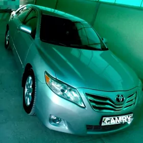 Toyota Camry 2010