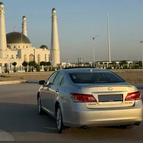 Lexus ES 350 2010