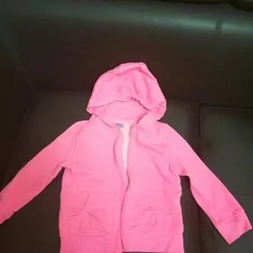 Розовая кофта