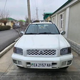 Nissan Pathfinder 2001
