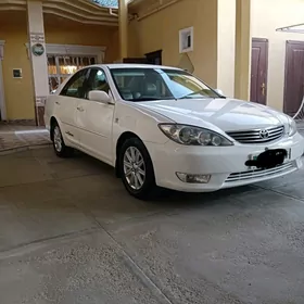 Toyota Camry 2005