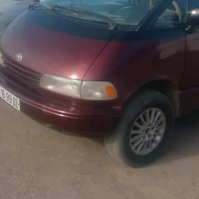 Toyota Previa 1993