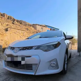 Toyota Corolla 2014