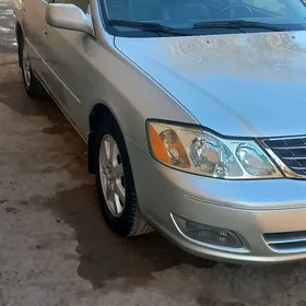 Toyota Avalon 2001
