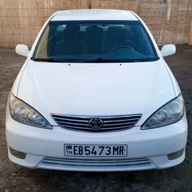 Toyota Camry 2004