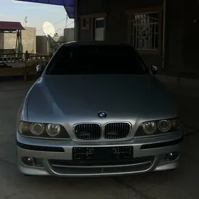 BMW E39 2001