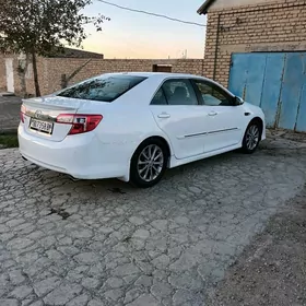 Toyota Camry 2012