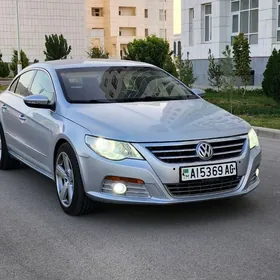Volkswagen CC 2011