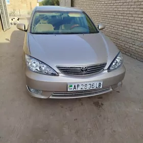 Toyota Camry 2005