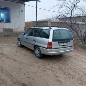 Opel Astra 1993
