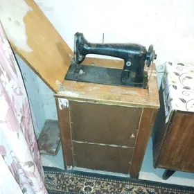 швейная машинка