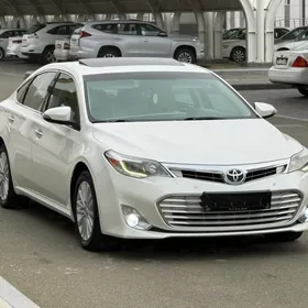 Toyota Avalon 2013