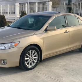 Toyota Camry 2010