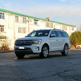 Ford Expedition 2023