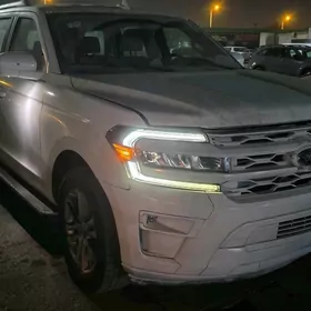 Ford Expedition 2023