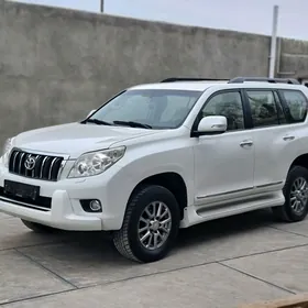 Toyota Land Cruiser Prado 2012