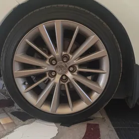 Diska pokryshka Corolla 17 lik