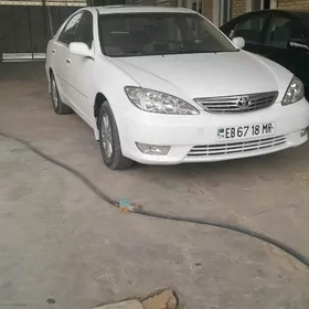 Toyota Camry 2005