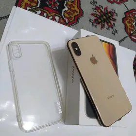 iPhone XS