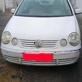 Volkswagen Polo 2003