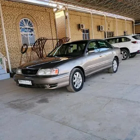 Toyota Avalon 1999