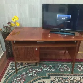 стол письменный