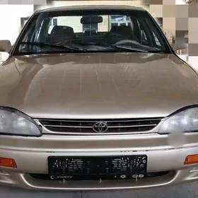 Toyota Camry 1996