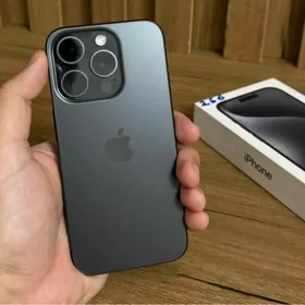 IPhone 15 pro / 256gb