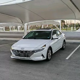 Hyundai Elantra 2021
