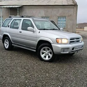 Nissan Pathfinder 2002