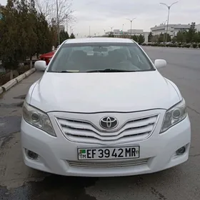 Toyota Camry 2010