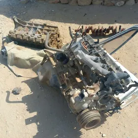 двигател  глушител