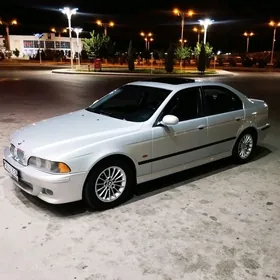BMW 528 2000