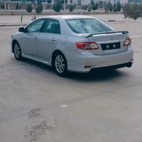 Toyota Corolla 2013
