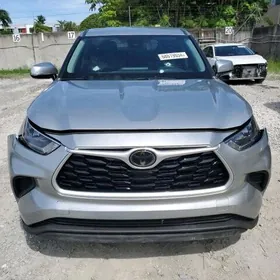 Toyota Highlander 2020