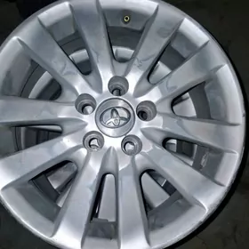 Tayota carolla diska