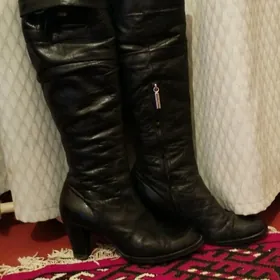 Женские сапоги