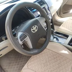 Toyota Camry 2010