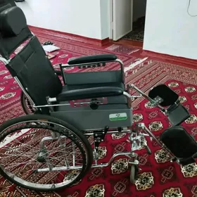 Инвалидная коляска