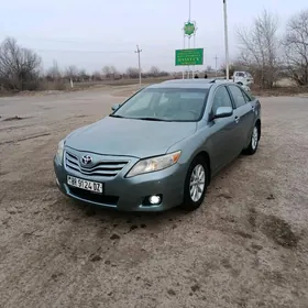 Toyota Camry 2011