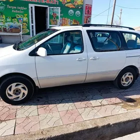 Toyota Sienna 2000