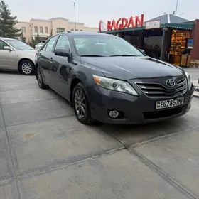 Toyota Camry 2011