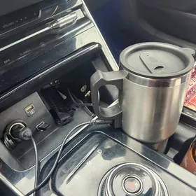 Krujka Termos Suw gyzdyrýar