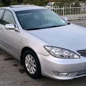 Toyota Camry 2005