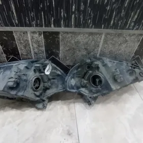 фары от Ниссан верса