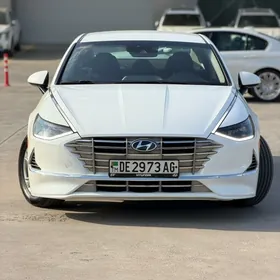 Hyundai Sonata 2021