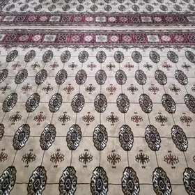 Haly palas geylen esik alyan