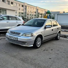 Opel Astra 2000