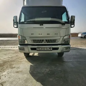 Mitsubishi Canter 2021