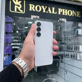 Samsung S24 8/256gb 2sim